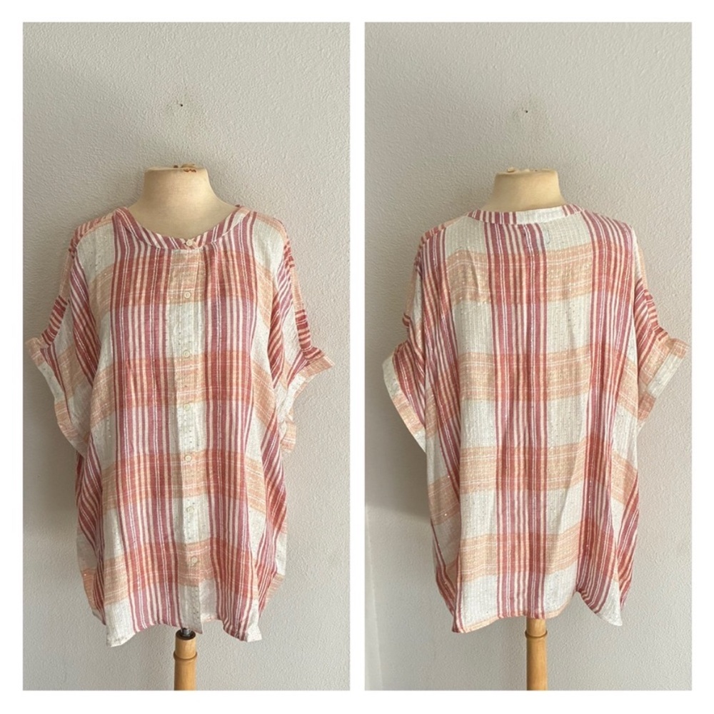 Simply Emma metallic button down